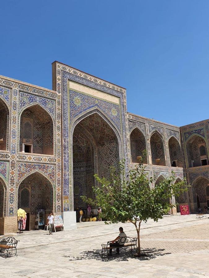 Shahnoza Grand Hotell Samarkand Exteriör bild