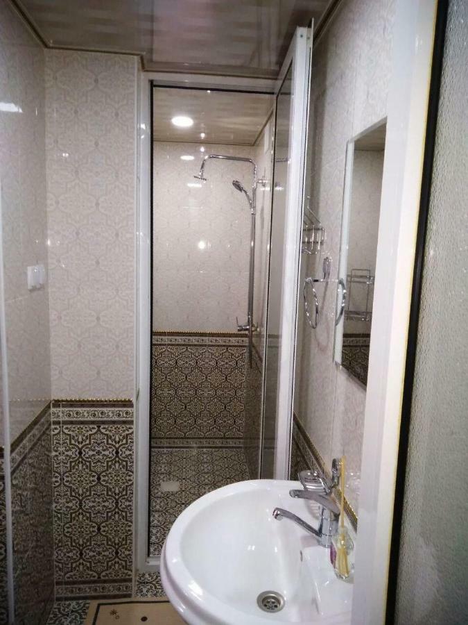 Shahnoza Grand Hotell Samarkand Exteriör bild